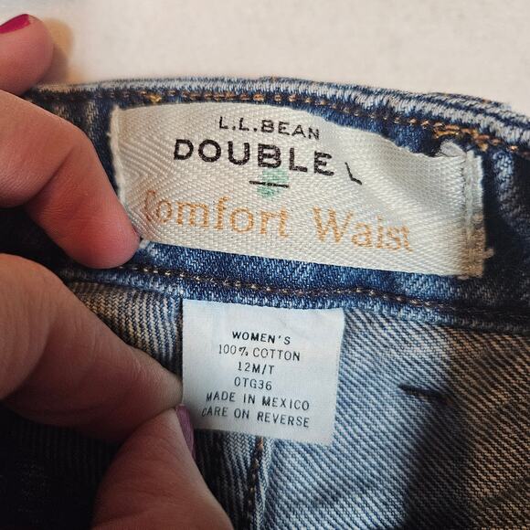 LL Bean Women's Double L  Jeans Ultra High-Rise Comfort Waist Tapered Leg - Picture 3 of 10